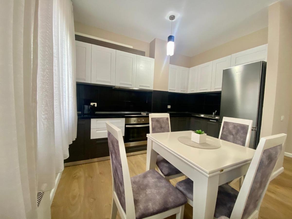 Tirana New Bazaar-Apartment 1 Dış mekan fotoğraf