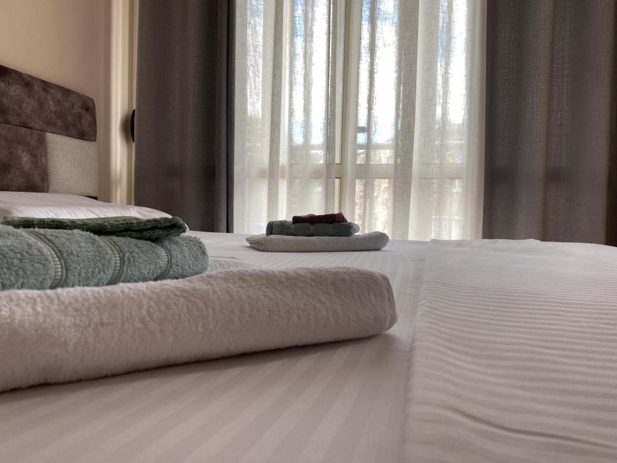 Tirana New Bazaar-Apartment 1 Dış mekan fotoğraf