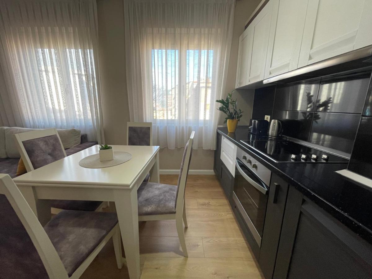 Tirana New Bazaar-Apartment 1 Dış mekan fotoğraf