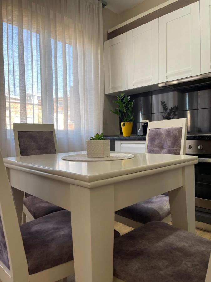 Tirana New Bazaar-Apartment 1 Dış mekan fotoğraf