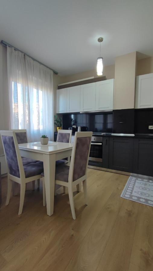 Tirana New Bazaar-Apartment 1 Dış mekan fotoğraf
